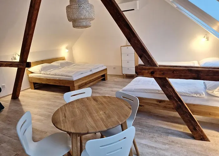 Na Sedmnactce - S Virivkou Ferienhaus *